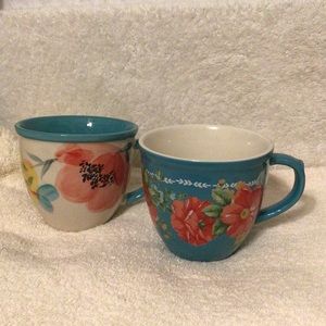 PIONEER WOMAN  16OZ FLORAL TURQUOISE TEAL /WHITE COFFEE CUP MUGS Set Of 2.